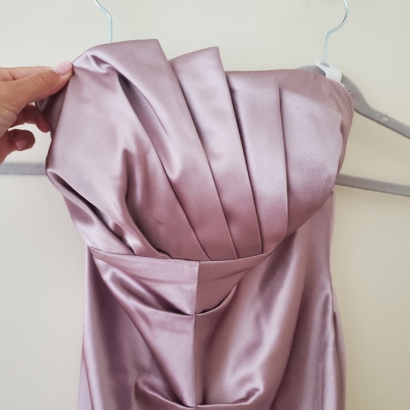 Beautiful lavender/purple strapless dress size 3/4 - Picture 2 of 5